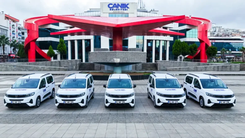 Canik’te araç filosu güçleniyor