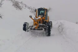 Diyarbakır’da 319 kilometre kırsal mahalle yolu ulaşıma açıldı