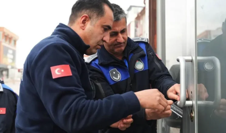 Etimesgut zabıtası tarafından bir işletme mühürlendi