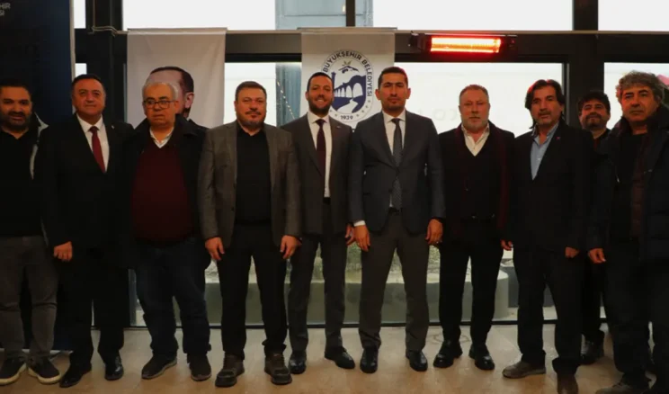 Hatay’da gazeteciler kahvaltı programında bir araya geldi