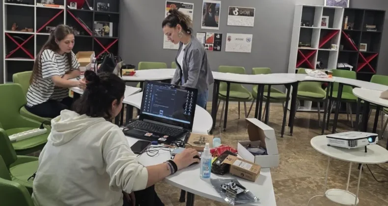 İzmir’de gençler için ücretsiz Arduino atölyesi