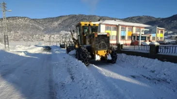Kahramanmaraş’ta karla mücadele seferberliği