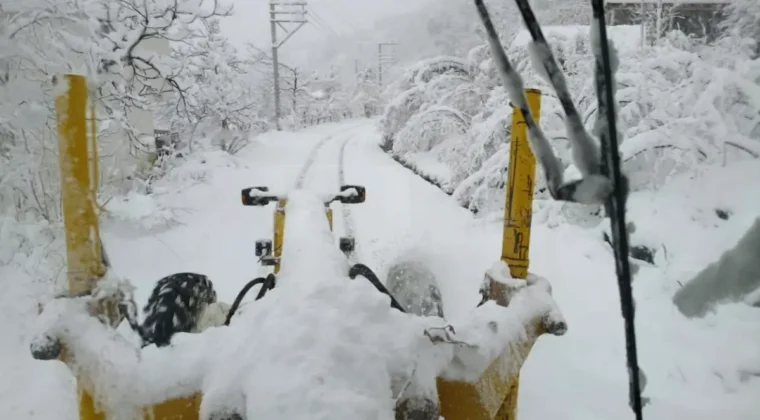 Ordu karla mücadelede tüm ekipleriyle sahada