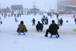 Samsun’da ‘Petek Genç’ programı ile Ladik Akdağ ziyaret edildi