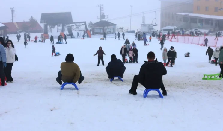 Samsun’da ‘Petek Genç’ programı ile Ladik Akdağ ziyaret edildi