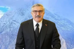 AK Parti Genel Başkan Yardımcısı Hüseyin Yayman Hakkari’de