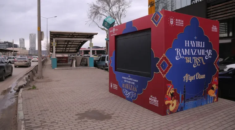 Bursa’da iftara yetişemeyen vatandaşa iftariyelik desteği