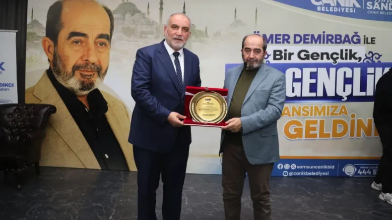 Sezai Karakoç Canik Kültür Merkezi’nde Dr. Ömer Demirbağ sahne aldı