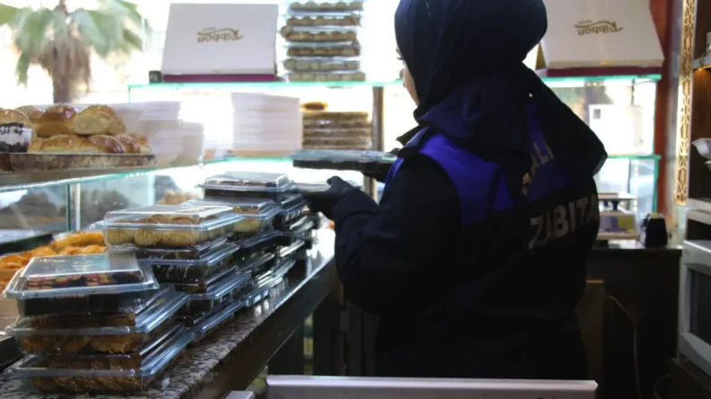 Haliliye’de Ramazan denetimi: 21 ürüne el konuldu