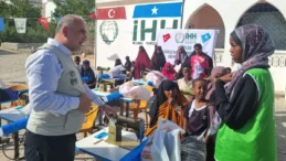 Başkan Sandıkçı, Somali Samsun Kardeşlik İftarı’nda vatandaşlarla buluştu