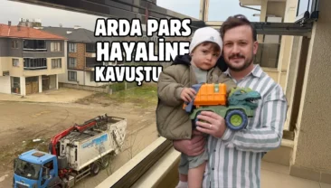 Düzce’de çöp kamyonu hayranı Arda Pars’a sürpriz yapıldı