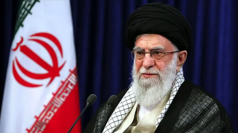 İran lideri Hamaney, ABD-İsrail saldırısında hayatını kaybetti