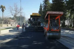 Kahramanmaraş’ta asfalt çalışmaları sürüyor