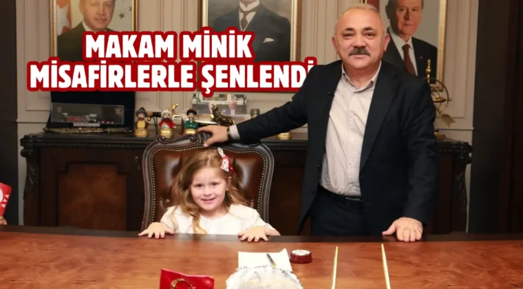 Başkan Esen, makamını miniklere devretti