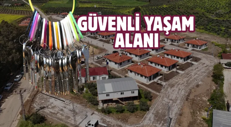 Hatay’da tamamlanan köy evleri hak sahiplerine teslim edildi