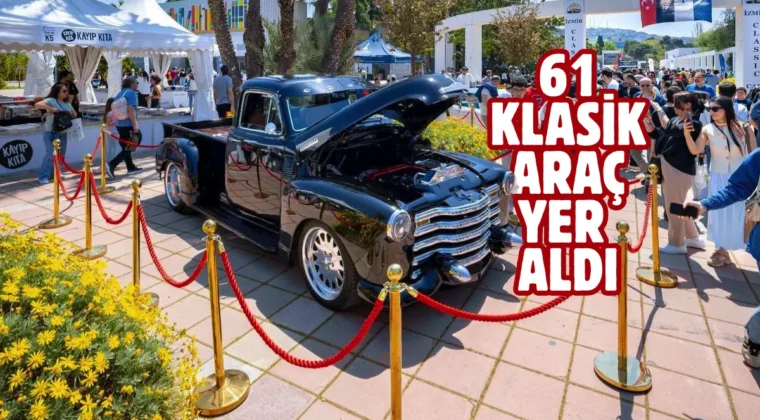 İzmir’de klasik otomobil sergisi düzenlendi