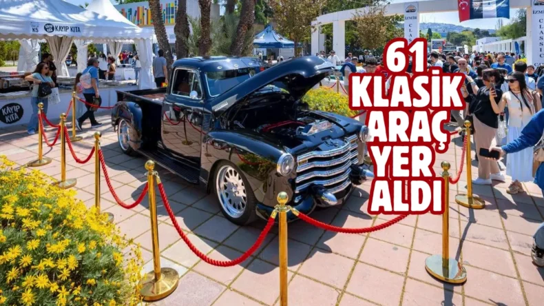 İzmir’de klasik otomobil sergisi düzenlendi
