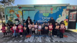 Kahramanmaraş’ta Mobil Çocuk Kütüphanesi kırsaldaki miniklerle buluştu