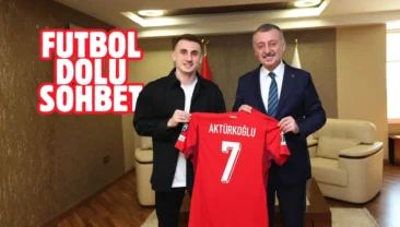 Kerem Aktürkoğlu’ndan Başkan Büyükakın’a ziyaret