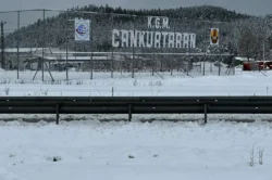 Ankara’da mayıs karı: Güzergah beyaz örtüyle kaplandı