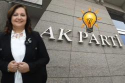 Burcu Köksal AK Parti Genel Merkezi’nde