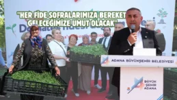 Adana Büyükşehir’den çiftçilere domates fidesi desteği