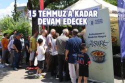 Bursa’da aşure bereketi paylaşıldı