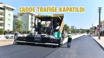 Çanakkale Troya Caddesi’nde asfalt mesaisi sürüyor