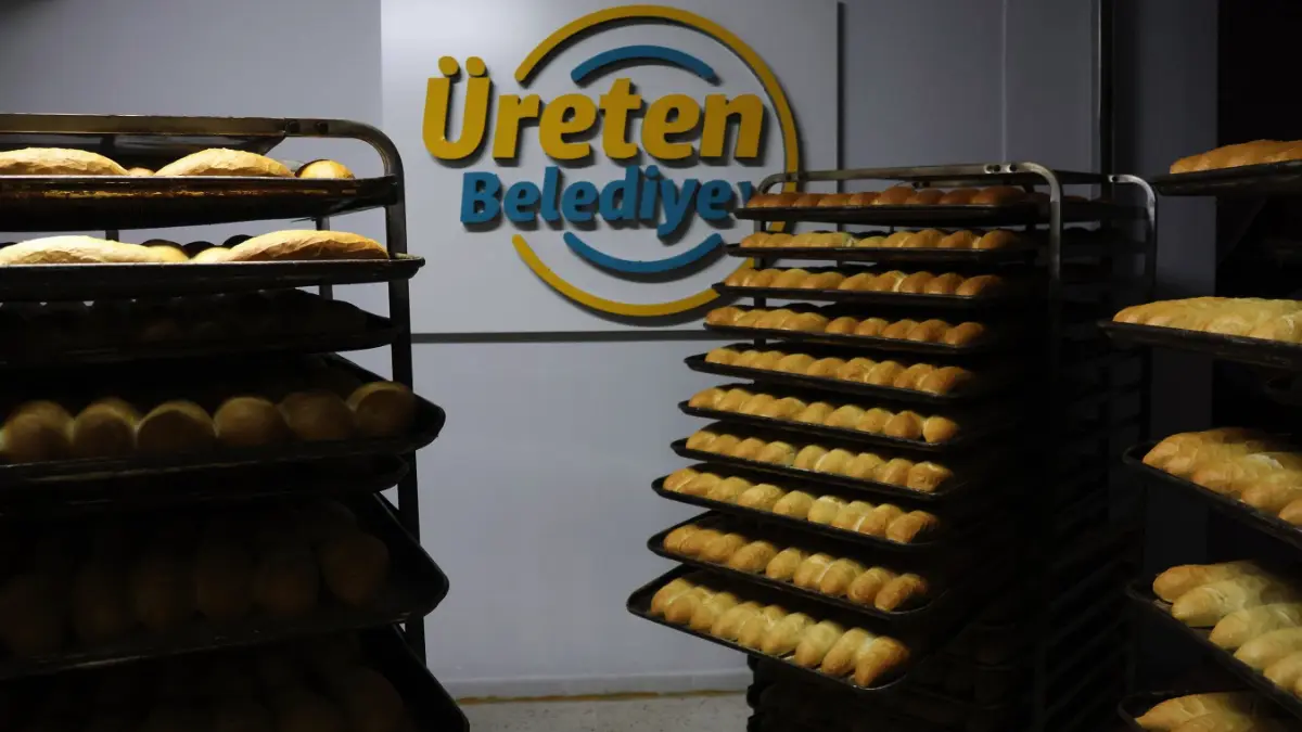 Haliliye Belediyesi bünyesinde hizmet veren Ekmek Üretim Tesisi’nde günlük 7