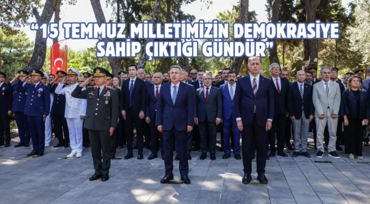 15 Temmuz şehitleri İzmir’de dualarla anıldı