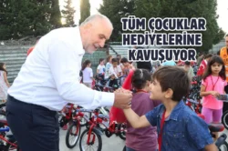 Canik’te camiler şenlendi: Hediyeler dağıtılacak
