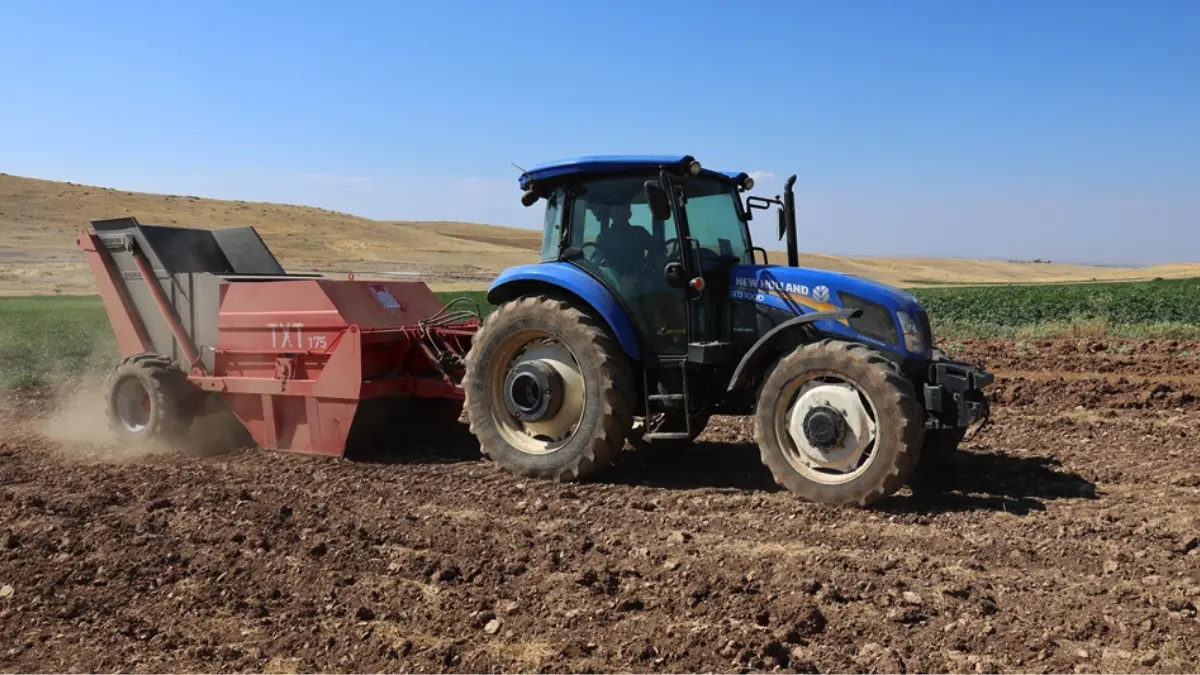 Mardin Büyükşehir Belediyesi, il genelinde tarımsal üretimi desteklemek ve toprak