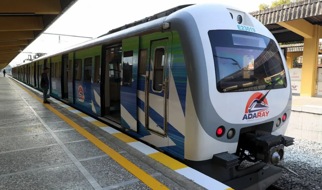 Sakarya Büyükşehir Belediyesi’nin Adapazarı Gar ile Mithatpaşa İstasyonu arasında tren