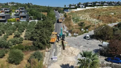 Aydın Büyükşehir Belediyesi, Kuşadası Soğucak Mahallesi’nde ilave kanalizasyon şebeke hattı