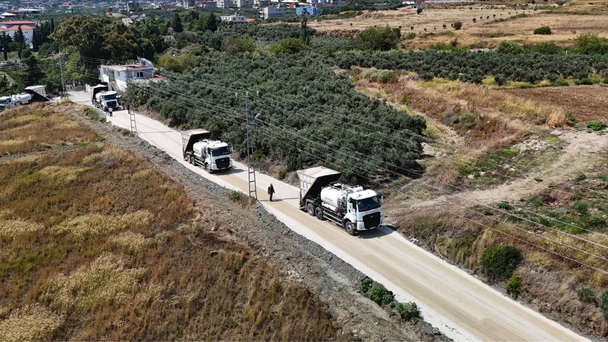 Hatay Büyükşehir Belediyesi (HBB), il genelinde ulaşımı güçlendirmek amacıyla yol