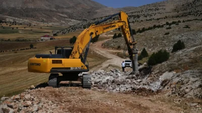 Kayseri Büyükşehir Belediyesi, kırsal mahallelerde ulaşım altyapısını daha güvenli ve