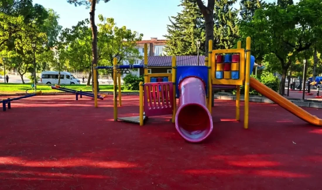 Manisa Büyükşehir Belediyesi, parklar, çocuk oyun alanları, fitness alanları ve