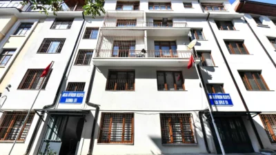 Ankara Büyükşehir Belediyesi, Ulus ve Dışkapı Barınmaevleri’nde sokakta yaşayan vatandaşlara