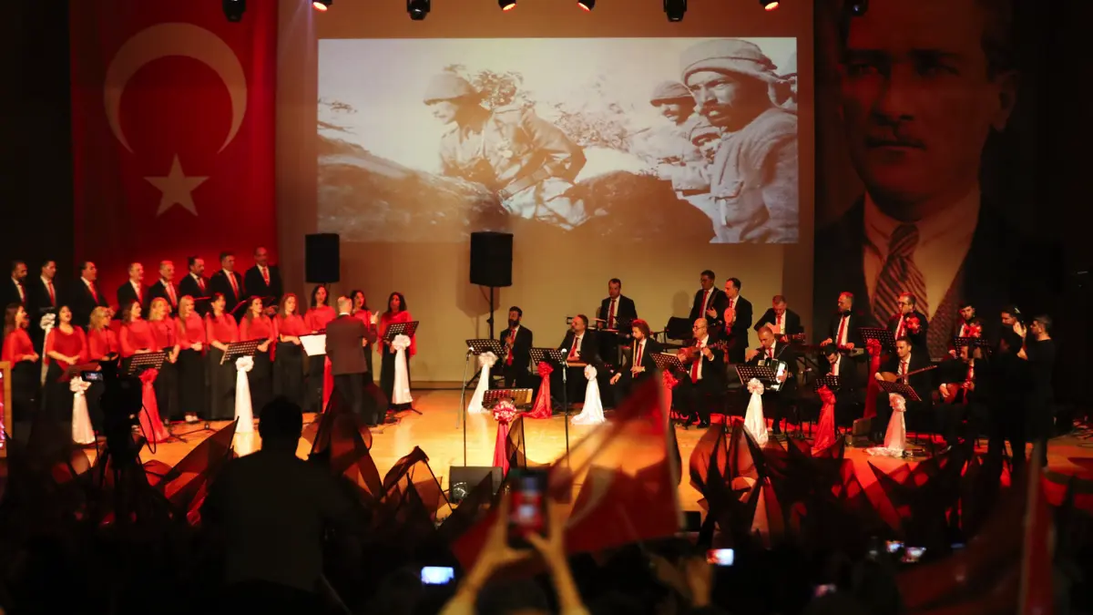 Bursa Büyükşehir Belediyesi, 29 Ekim Cumhuriyet Bayramı kutlamaları kapsamında özel