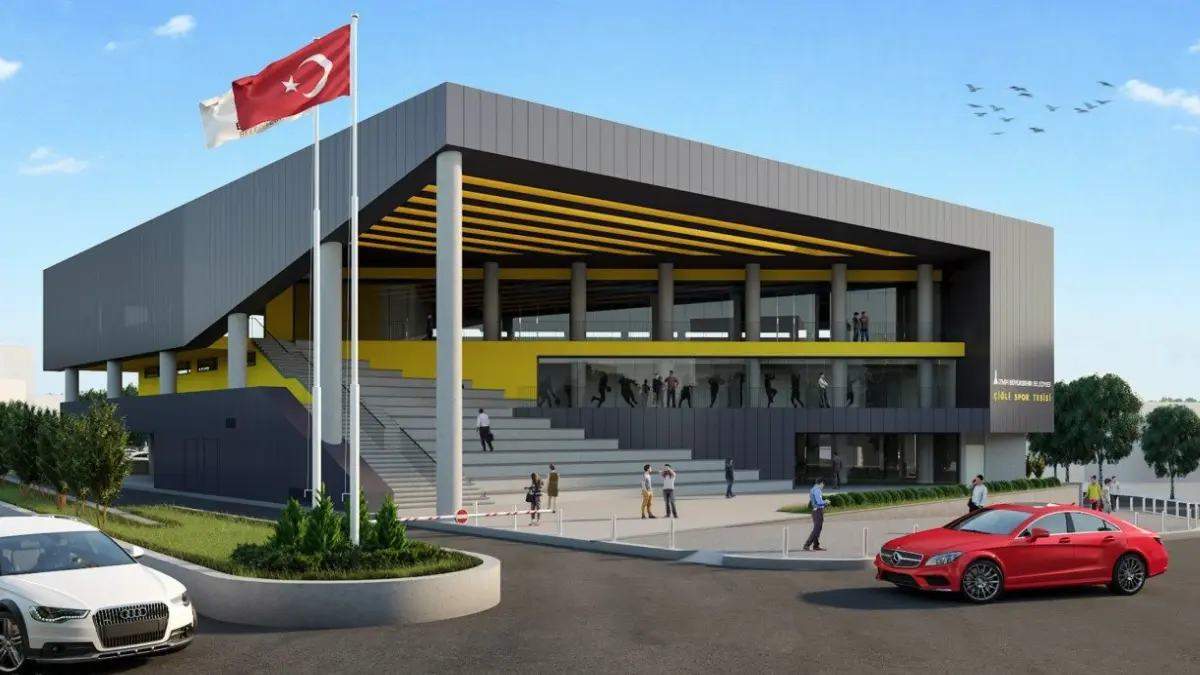 İzmir Büyükşehir Belediyesi, kent genelinde spor yatırımlarını sürmeye devam ediyor.