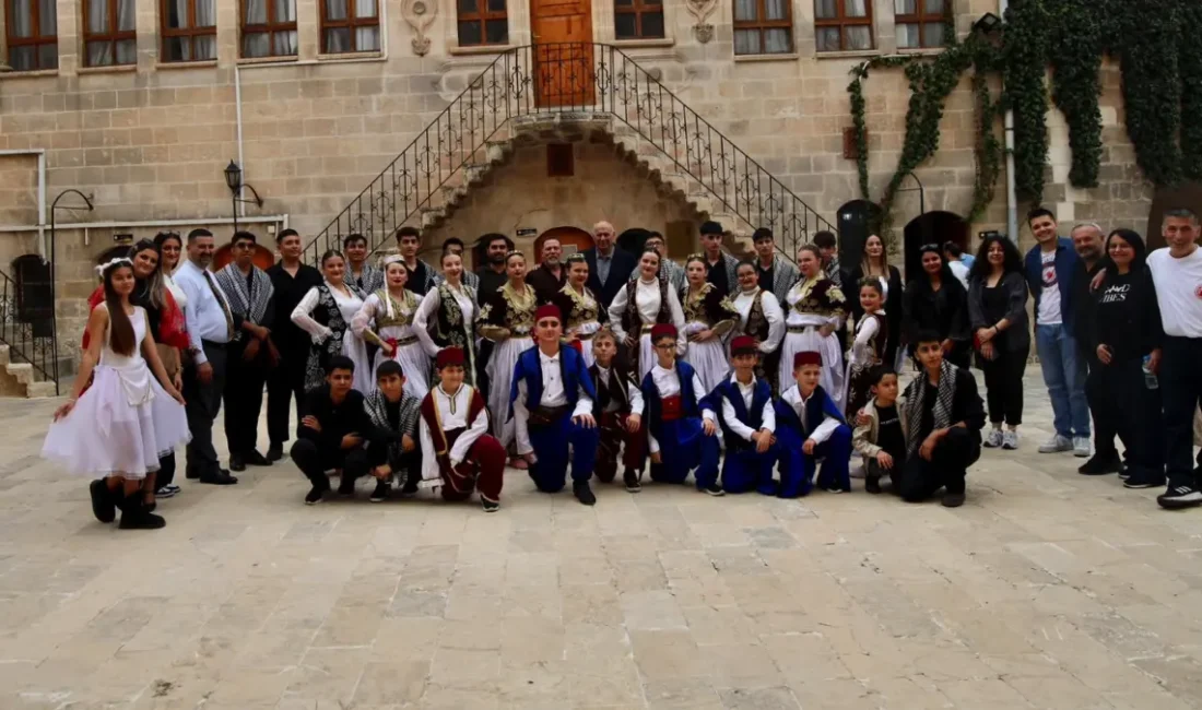 Şanlıurfa Büyükşehir Belediyesi’nin ev sahipliğinde düzenlenen programda, Edoo Müzik ve